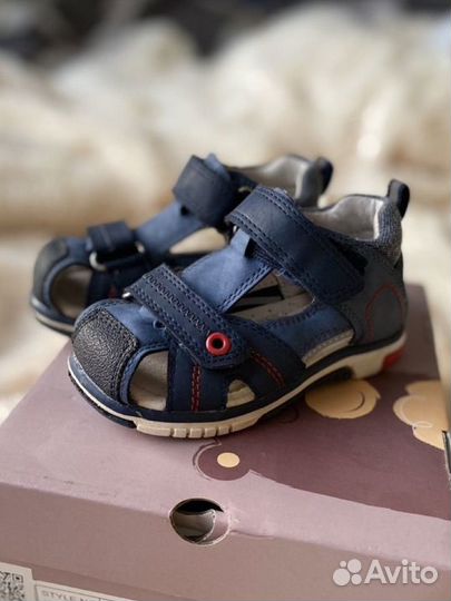 Сандали Tombi 22