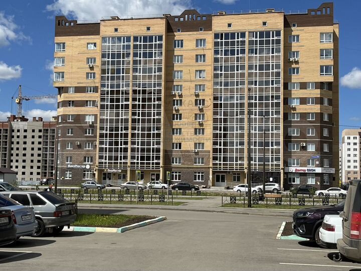 2-к. квартира, 81,4 м², 6/10 эт.