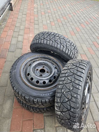 Зимние Колёса в сборе Kia rio Goodyear 175/65 R14