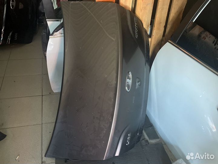 Крышка багажник гранта приора