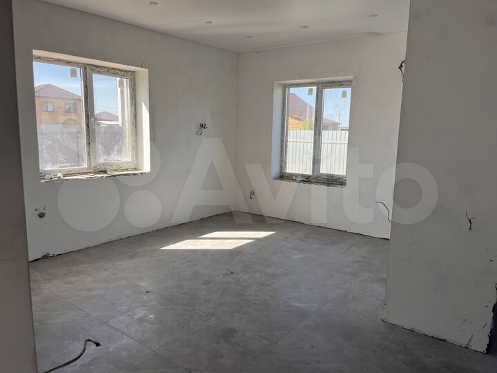 Коттедж 97 м² на участке 7 сот.