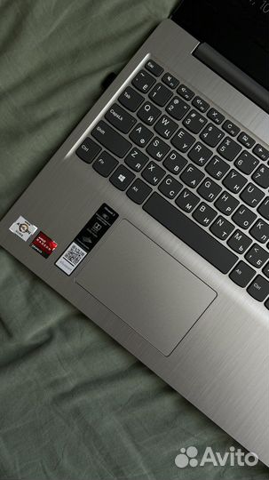 Ноутбук lenovo ideapad 3