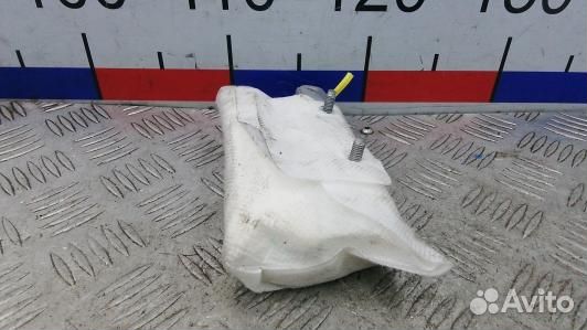 Подушка сидения водителя toyota corolla E15 (8DN26