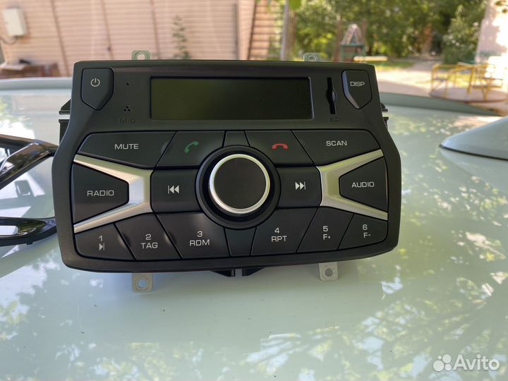 Штатная магнитола LADA vesta 2019