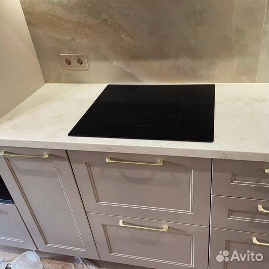 Столешница из искусственного камня с замером