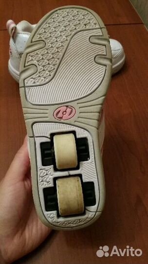 Кроссовки на роликах Heelys