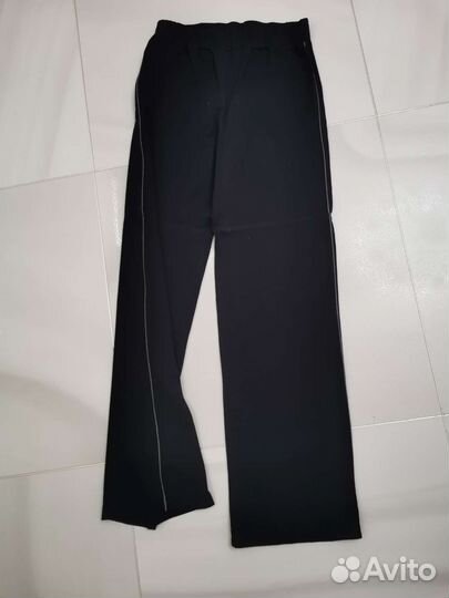 Спортивный костюм женский 42 44