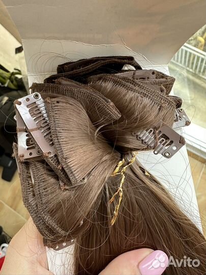 Волосы на заколках искусственные