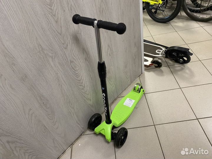 Самокат Tech Team Comfort 180