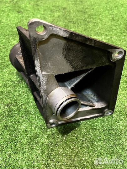 Кронштейн привода бмв х5 е53