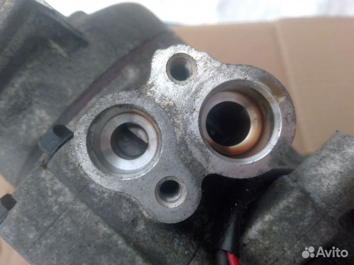 Компрессор кондиционера 2,0 Mazda 3 BL