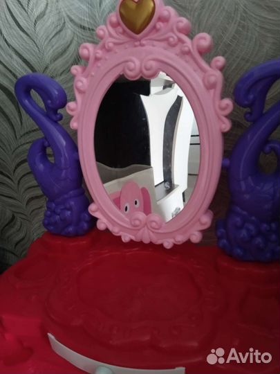 Игрушки детский туалетный столик