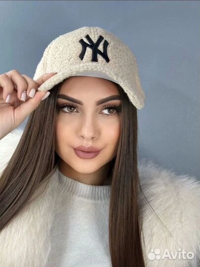 Кепка меховая женская