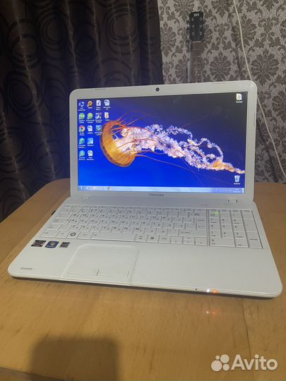 Ноутбук toshiba satellite