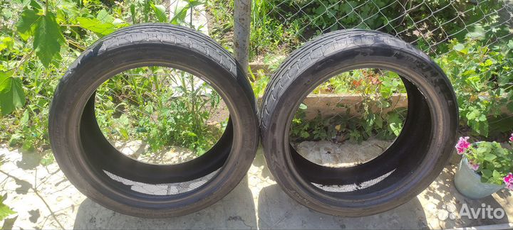 Triangle TR967 245/40 R18