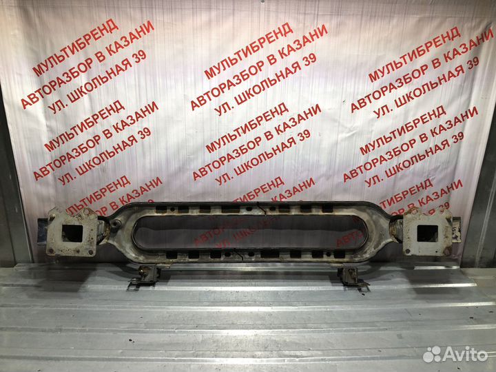 Усилитель переднего бампера Пежо 407