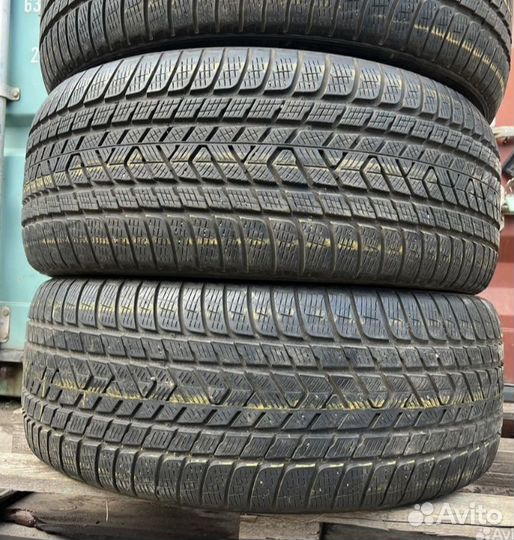 Pirelli Scorpion Winter 285/45 R22