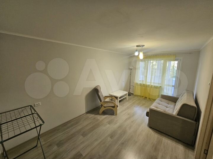 2-к. квартира, 43 м², 4/5 эт.