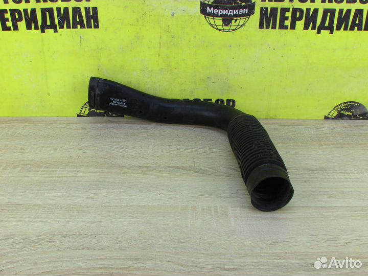 Патрубок воздушного фильтра Лада Ларгус