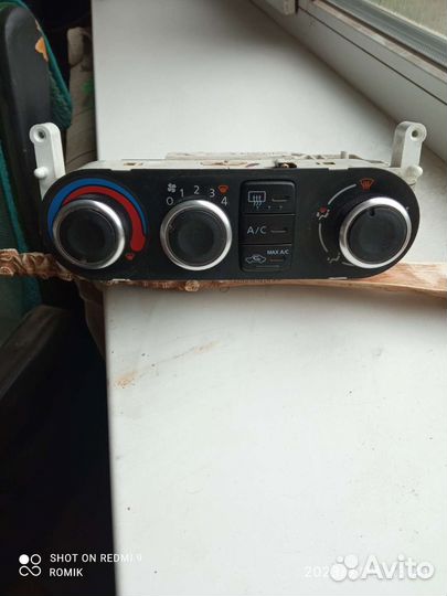 Nissan almera н16 блок управления печкоц