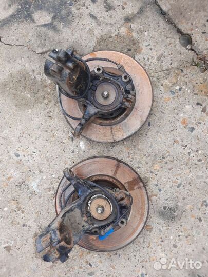 Поворотный кулак, цапфа Citroen c3