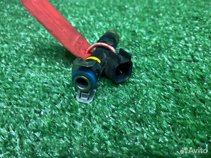 Форсунка топливная Mazda 6 GG