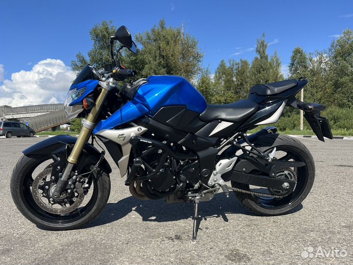Suzuki GSR 750 ABS