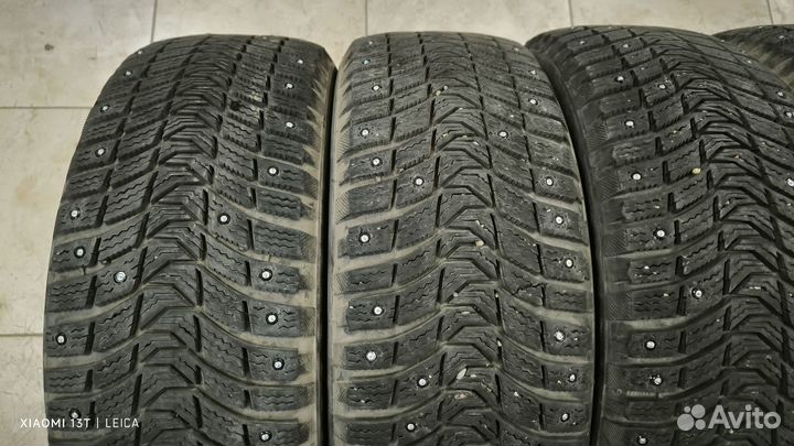 Michelin X-Ice North XIN3 215/55 R17