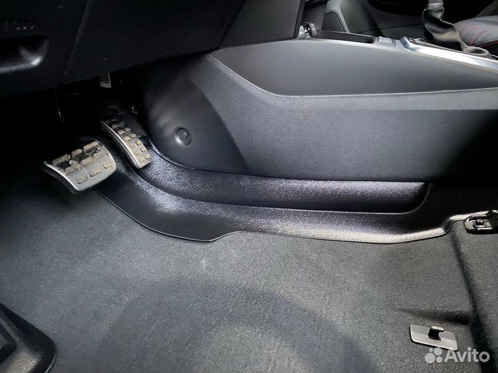 Накладки на ковролин водителя и пассажира