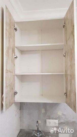 Кухонный навесной шкаф бу