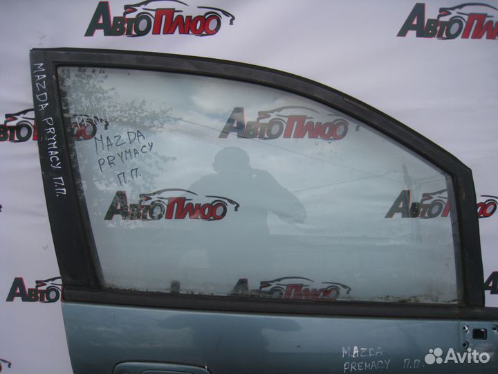 Дверь передняя правая Mazda Premacy