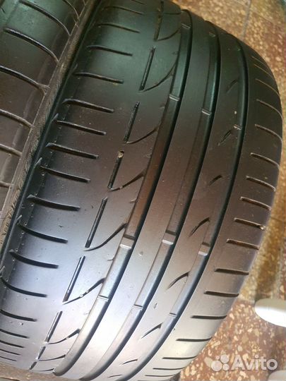 Bridgestone Potenza S001 225/40 R18 и 245/35 R18