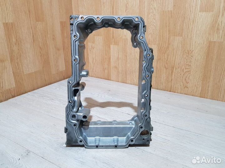 Поддон двигателя Skoda Rapid NH3 cwvb 2019