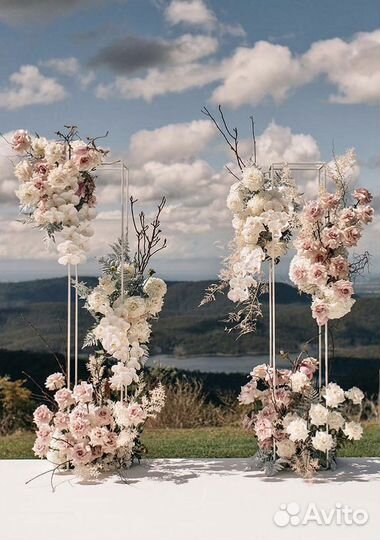 Оформление свадьбы фотозона