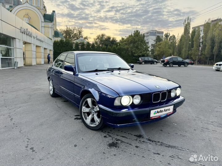 BMW 5 серия 2.5 МТ, 1990, 123 456 км