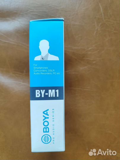 Петличный микрофон boya