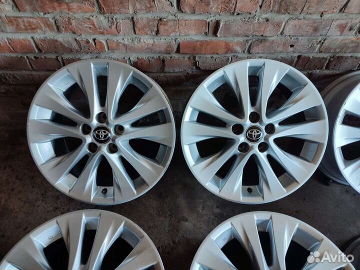 Оригинальные Toyota R18 5х114.3