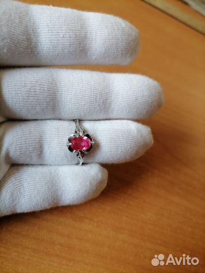 Серебряное кольцо