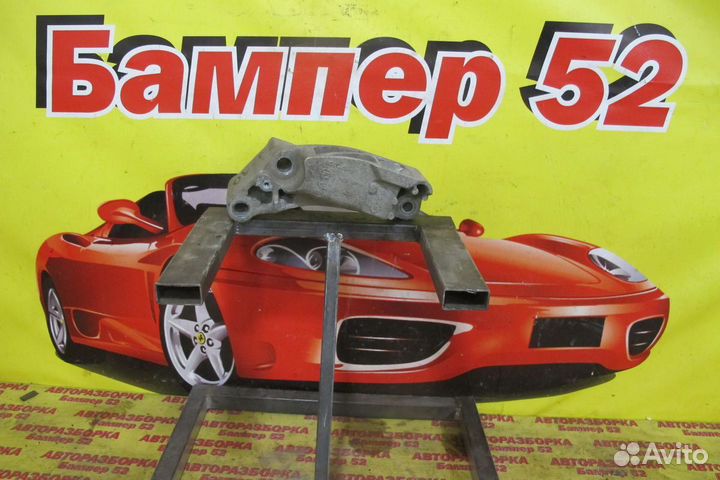 Кронштейн двигателя Nissan Qashqai