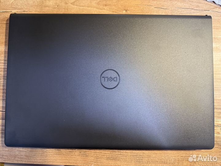 Ноутбук Dell Inspiron 3511 15.6 i7 16gb 512gb