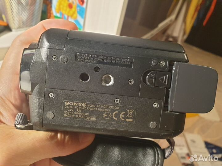 Видеокамера sony handycam HDR-XR100