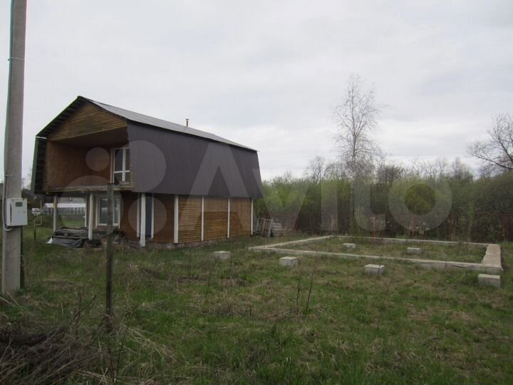 Дом 67,9 м² на участке 7,06 га