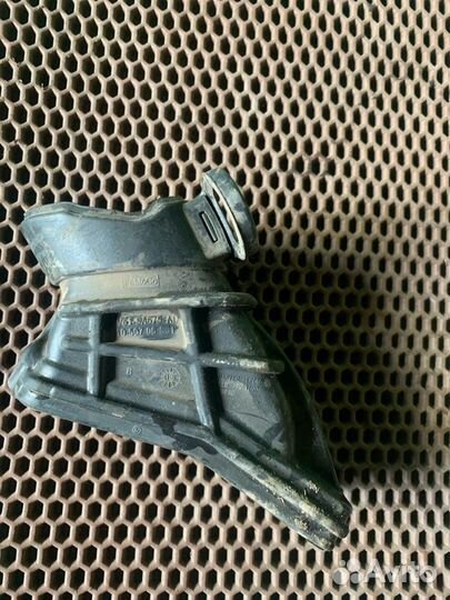 Патрубок воздушного фильтра Ford Focus 3 3 iqdb