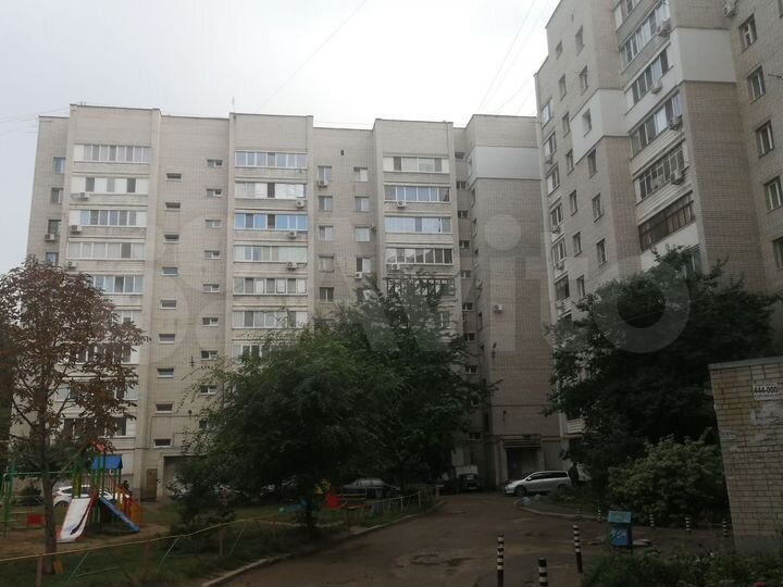 3-к. квартира, 60 м², 3/10 эт.