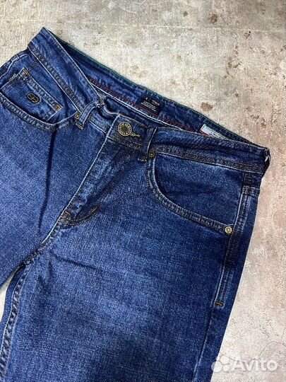 Джинсы Emporio Armani