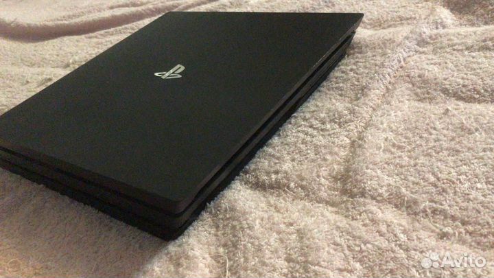 PS4 pro 1 tb