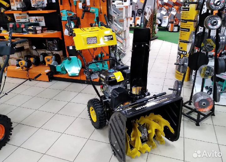 Снегоуборщик Huter SGC 4100LX