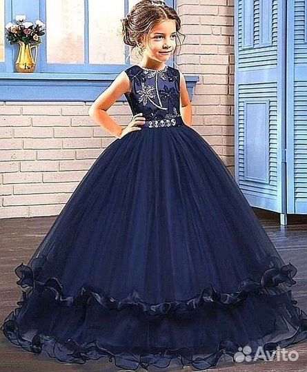 Платье нарядное