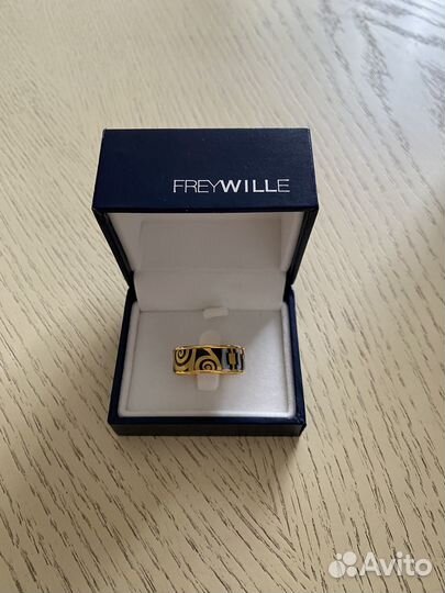 Браслет и кольцо frey wille