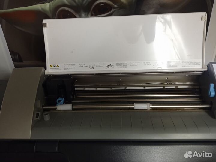 Режущий плоттер silhouette cameo